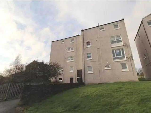 2 Bedroom Flat To Rent In The Auld Road, Cumbernauld, G67
