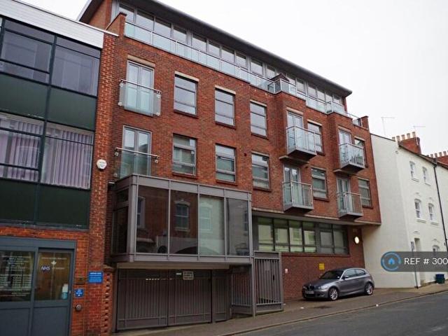 2 Bedroom Flat To Rent In The Cube, Northampton, NN1