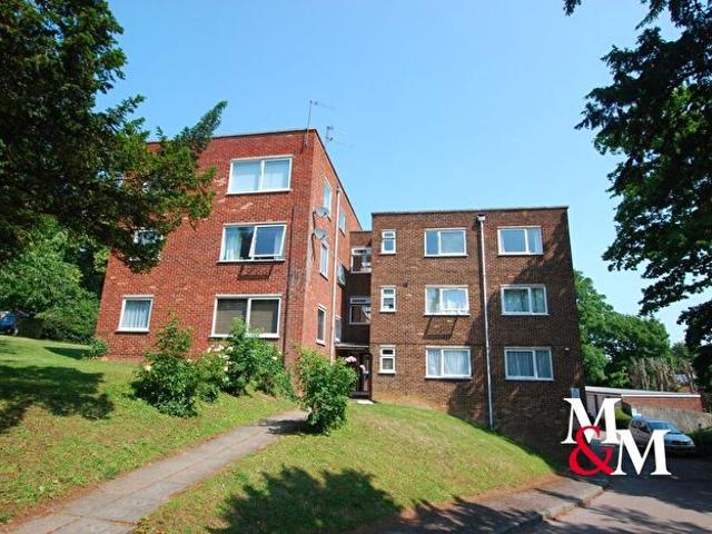 2 Bedroom Flat To Rent In The Elms, Stoke Road, LU7