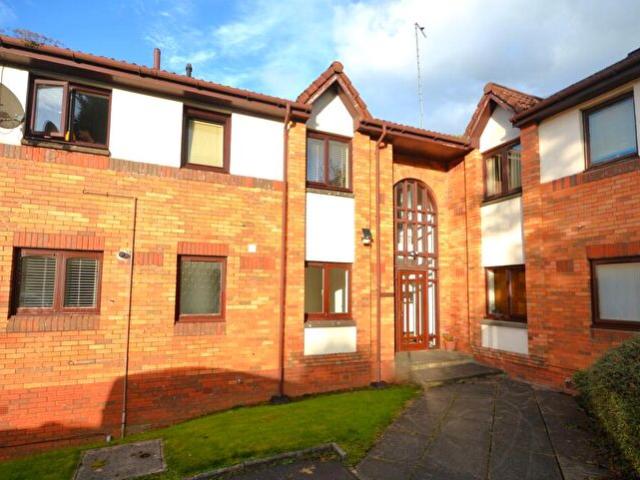 2 Bedroom Flat To Rent In The Paddock, Busby, East Renfrewshire, G76