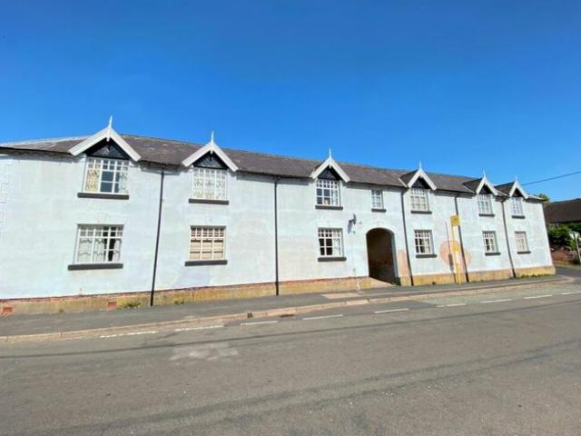 2 Bedroom Flat To Rent In The Square, Long Whatton, Loughborough, Leics, LE12