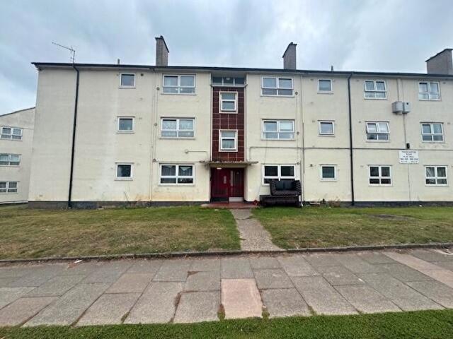 2 Bedroom Flat To Rent In Thurcaston Road, Leicester, LE4