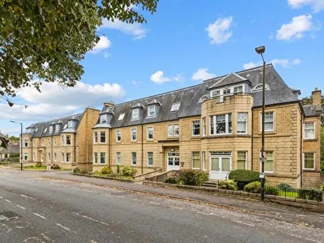 2 Bedroom Flat To Rent In Victoria Place, Stirling, Stirlingshire, FK8