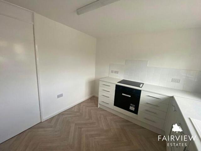 2 Bedroom Flat To Rent In Wykeham Close, Blaby, LE8