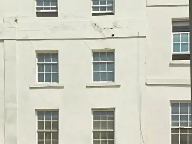 2 Bedroom Flat To Rent In Warwick Street, Leamington Spa, Warwickshire, CV32