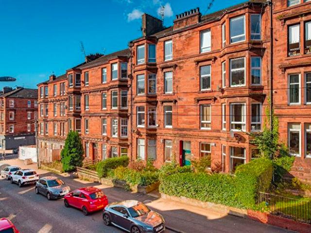 2 Bedroom Flat To Rent In Whitehill Street, Dennistoun, Glasgow, G31