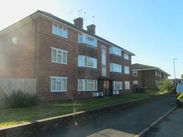 2 Bedroom Flat To Rent In Winterton Road, Bulkington, Nr Bedworth, Warwickshire, CV12