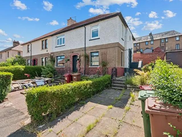 2 Bedroom Flat To Rent In Woodburn Road, Falkirk, FK2