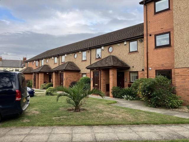 2 bedroom flat to rent