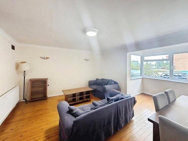 2 bedroom flat to rent