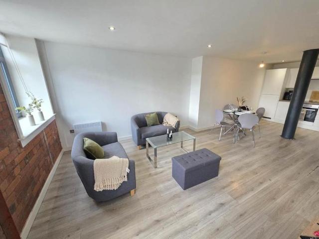 2 bedroom flat to rent