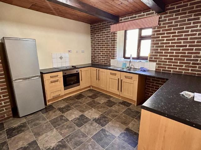 2 bedroom flat to rent
