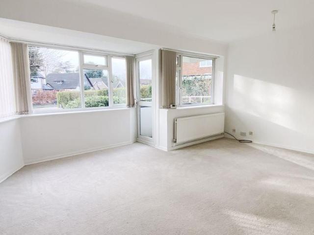 2 bedroom flat to rent