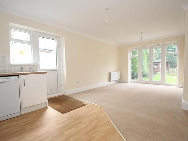 2 bedroom flat to rent