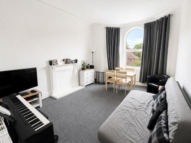 2 bedroom flat to rent
