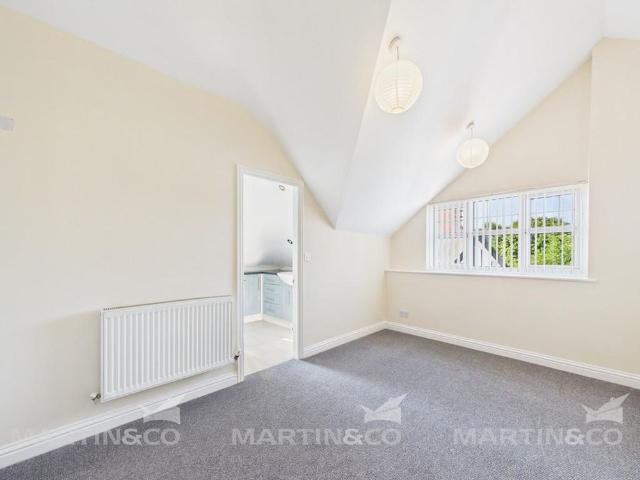 2 bedroom flat to rent