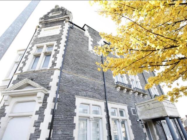 2 bedroom flat to rent
