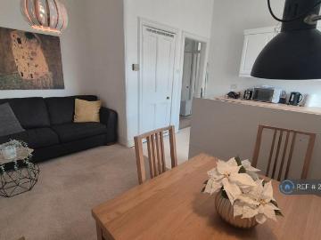 Edinburgh, Shetland - Equipped kitchen