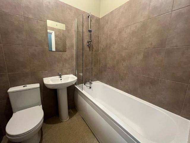 2 bedroom flat to rent