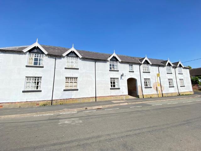 2 bedroom flat to rent