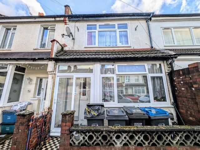 2 bedroom flat to rent