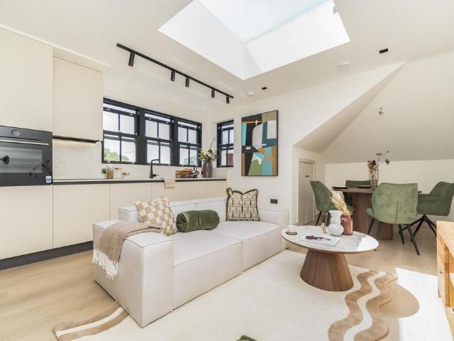 2 bedroom flat to rent