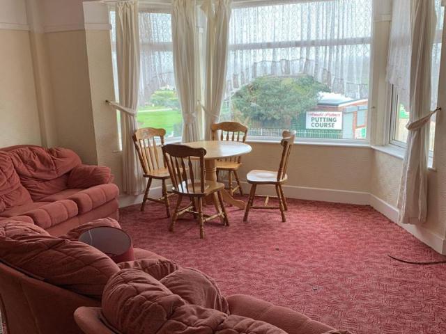 2 bedroom flat to rent
