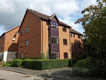 Stourbridge, West Midlands, Midlands - Parking