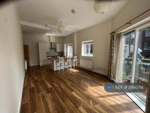 2 bedroom flat to rent