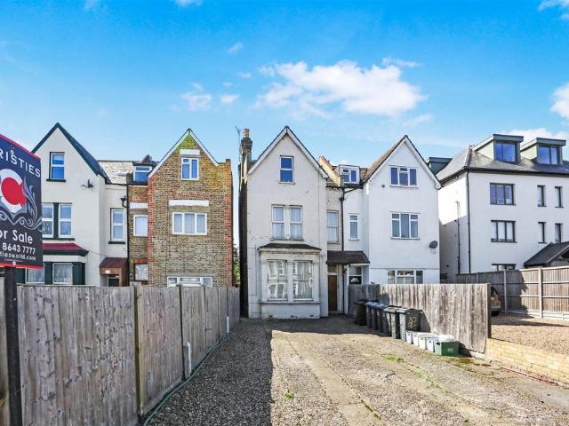 2 bedroom flat to rent