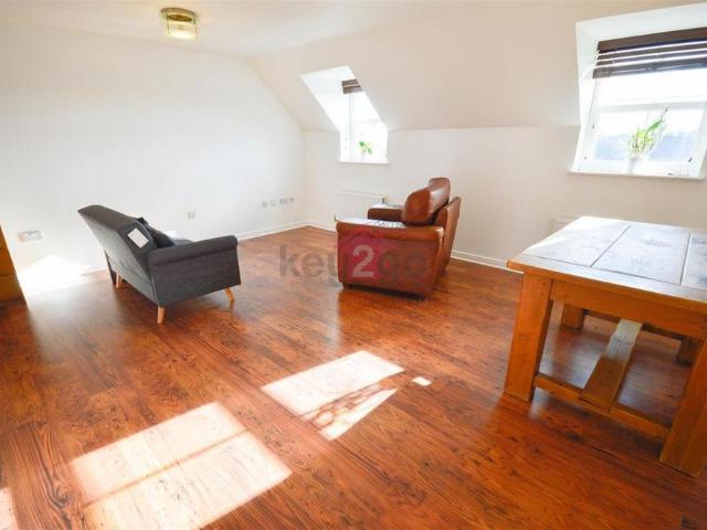 2 bedroom flat to rent