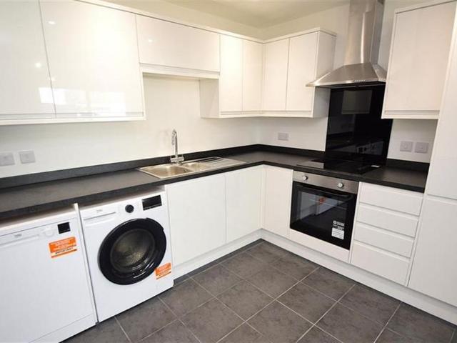 2 bedroom flat to rent