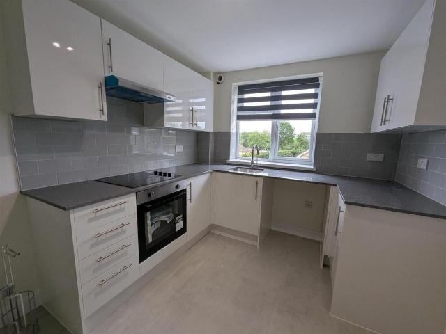 2 bedroom flat to rent