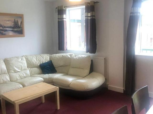 2 bedroom flat to rent