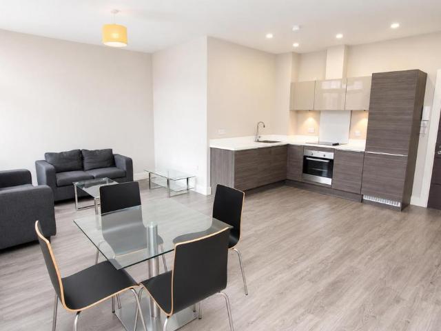 2 bedroom flat to rent