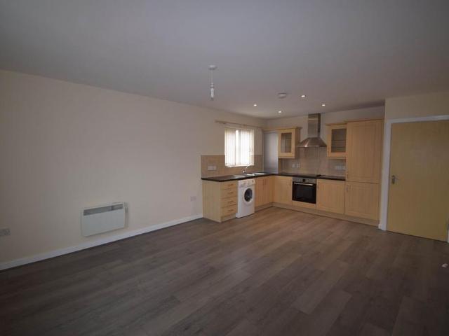 2 bedroom flat to rent