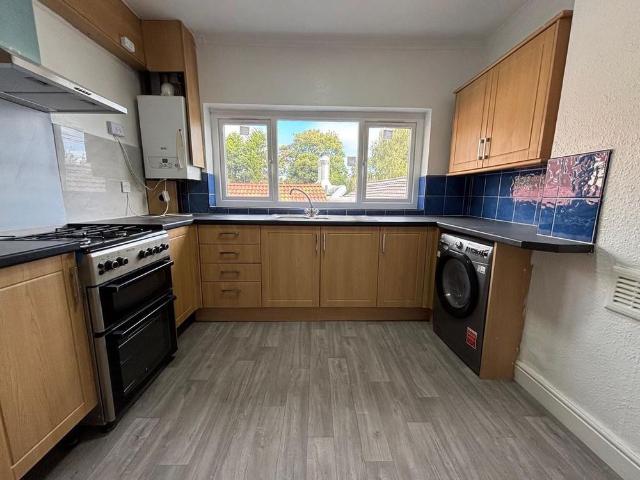 2 bedroom flat to rent