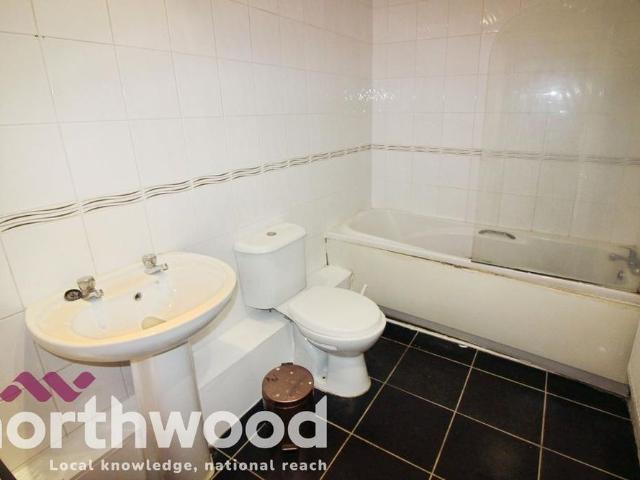 2 bedroom flat to rent