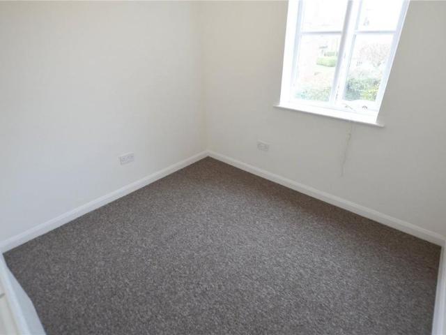 2 bedroom flat to rent