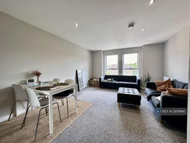 2 bedroom flat to rent