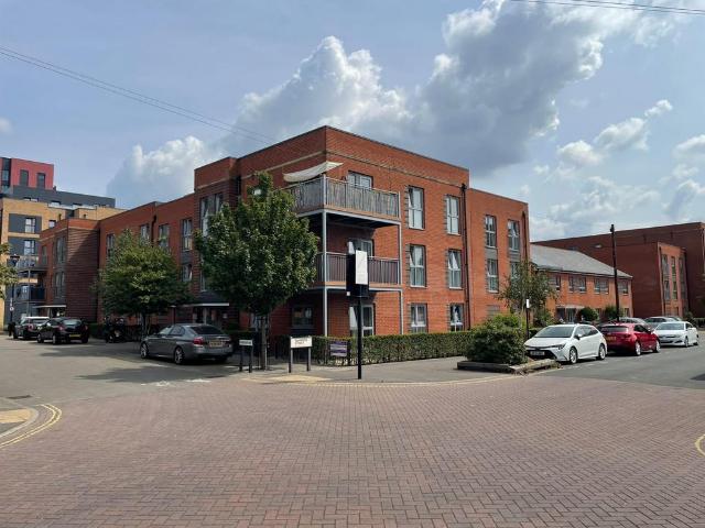 2 bedroom flat to rent