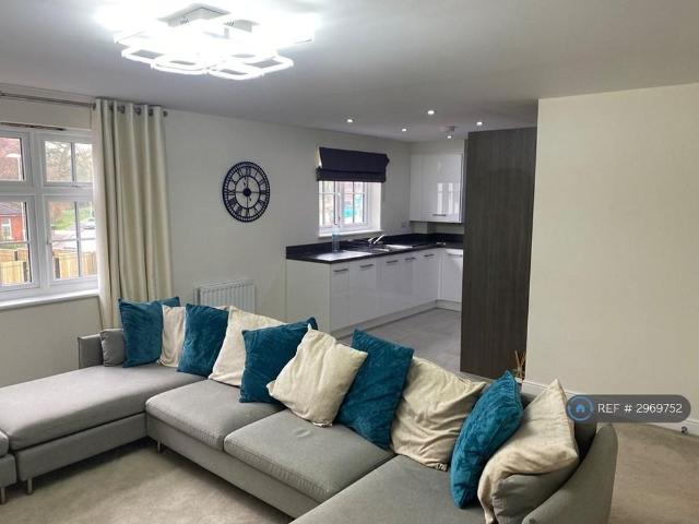 2 bedroom flat to rent