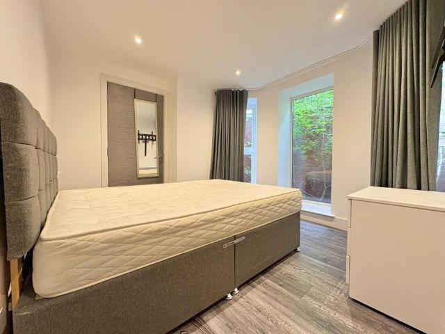 2 bedroom flat to rent