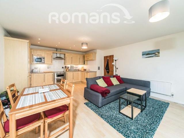 2 bedroom flat to rent