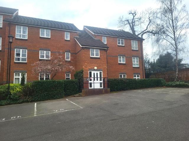 2 bedroom flat to rent