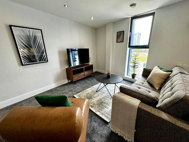 2 bedroom flat to rent