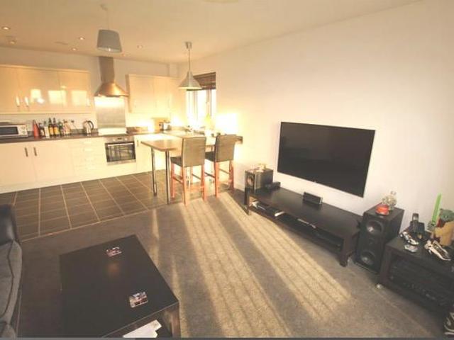 2 bedroom flat to rent