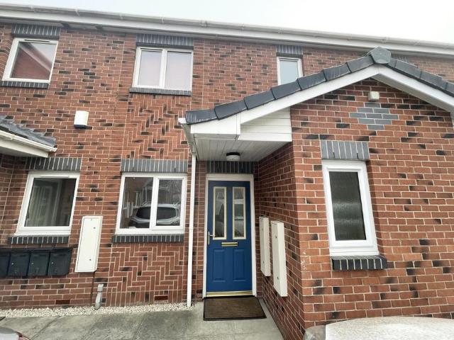 2 bedroom flat to rent