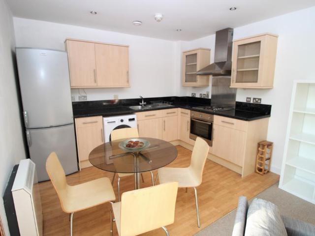 2 bedroom flat to rent