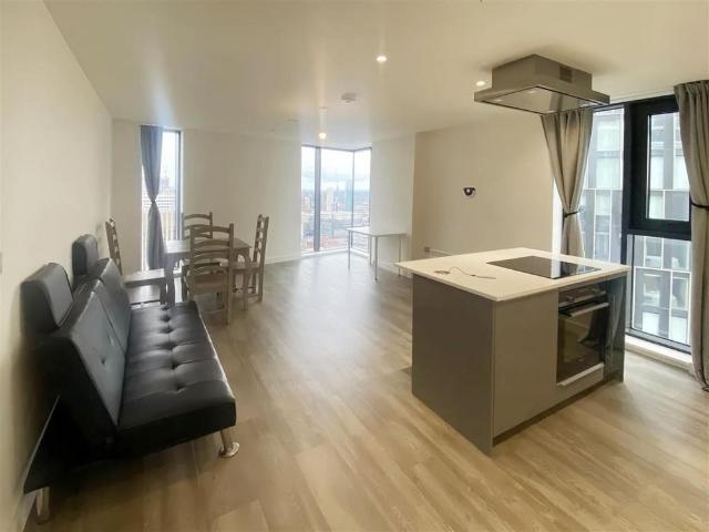 2 bedroom flat to rent